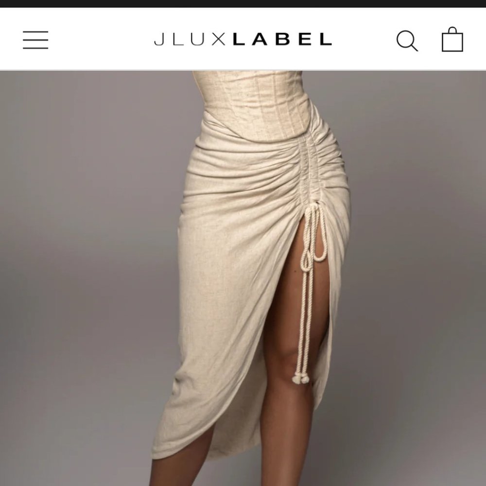RUCHED LINEN SKIRT